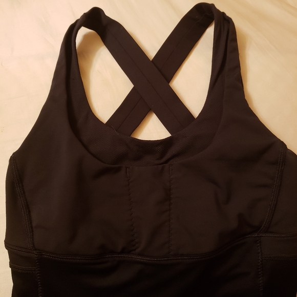 Lululemon "Stuff Your Bra" tank. Sz. 4 - Picture 6 of 8